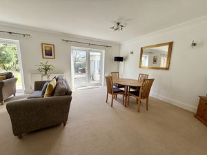 Photo 16- click for photo gallery